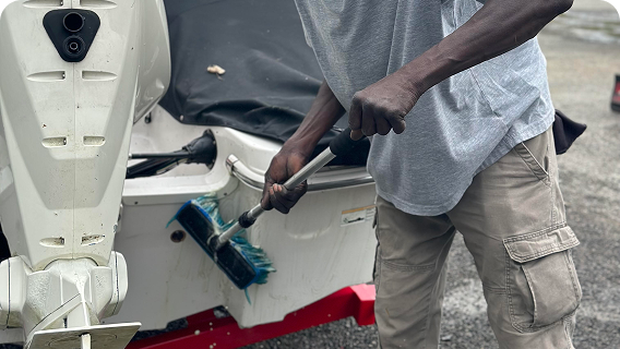 Cleaning, detailing & canvas